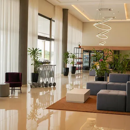 Trento Hotel Guaíra by Unna-2