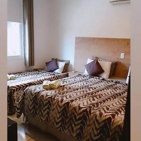 Pippo Suites Guarujá-3