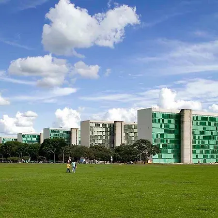 Flat no Brasília Lider, 14º Andar-2