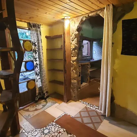 NOMADAS chalés, mini casinhas, bangalôs , área de camping e cozinha compartilhada-2