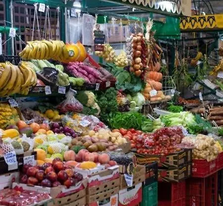 Apartamento Para Pessoas De Familia Ou A Negocio, Ap Grande 3 Quartos No Bras Proximo Igreja Mundial,Mercado Municipal, 25 De Marco, Templo Salomao, Metro Dom Pedro Ll, Bancos, Mercado E Etc-2
