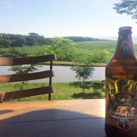 Viva Brotas Chalés e Cabanas com cachoeira-2
