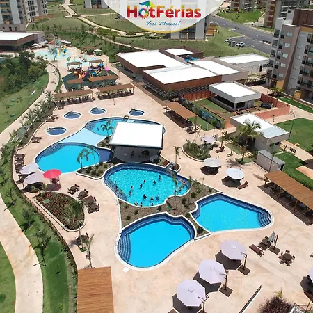 Flat no Praias do Lago Eco Resort - Hotférias-3