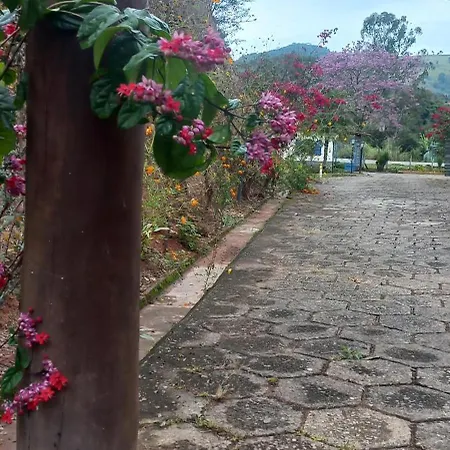 Recanto Caminho das Águas-3