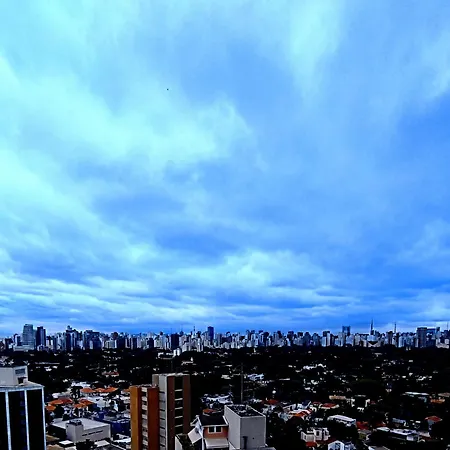 Luxxor Hotel Premiere Faria Lima - On The Sao Paulo Sky Line - King Duplex Studio Veranda - Executive Class - Red Velvet Edition-2