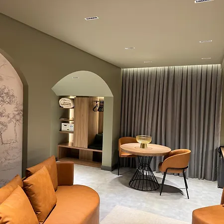 Mogano Premium Hotel - ELETROPOSTO-2