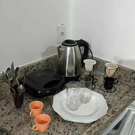 Suite Grega 5- Centro Da Vila Abraao-2