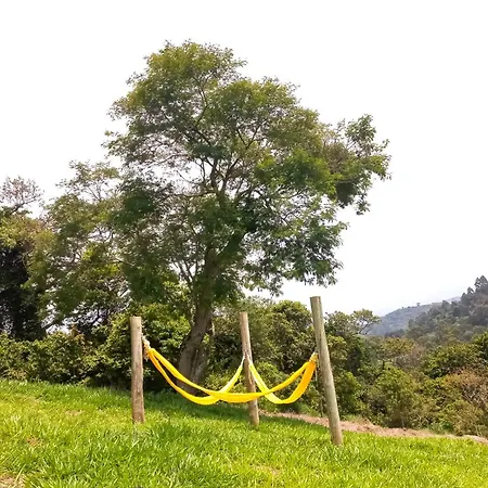 Embahu Suítes - Vista para Pedra do Baú e banheira de imersão-3