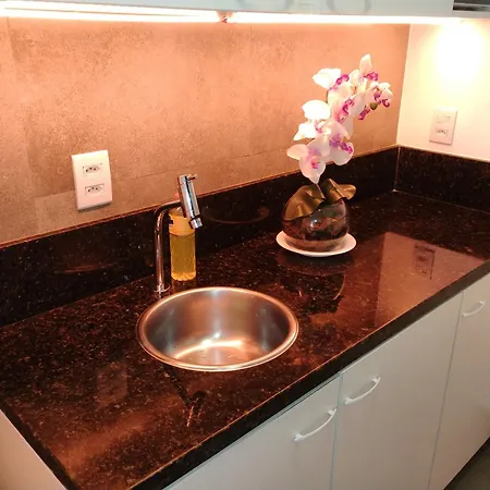Ilusion Hotel Apt 1702-3