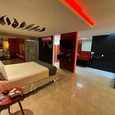Shop Motel-2