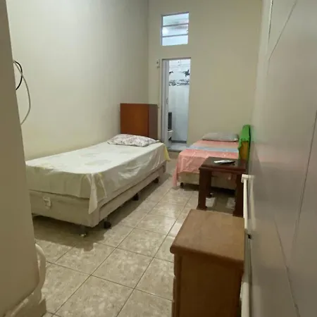 Pousada e Alojamento Engenho de Itaguaí-3