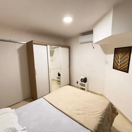 Apartamento Vilage Na Praia De Armacao Salvador-2