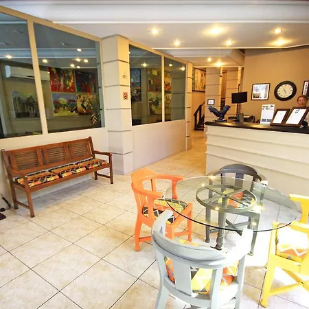 Hotel Des Arts Super Economico-3
