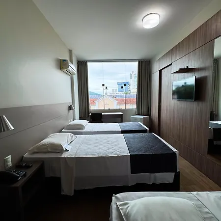 Hotel Valerim Itajaí / Navegantes-2