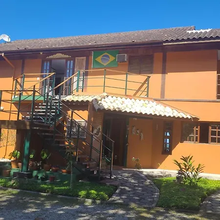 Casarão Villa al Mare-2