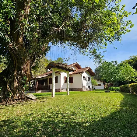 Casa Incrível em Nova Friburgo - Espaço Humedica-2