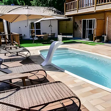 Recanto da Feiticeira | Suítes incríveis com piscina-2