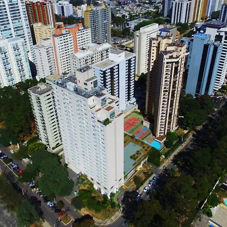 Quality Suites Alphaville-2
