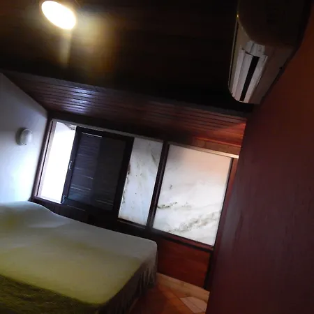 Laranjeiras Hostel-2