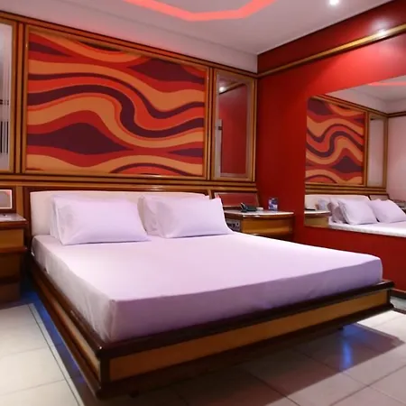 Rivieras Motel (Adults Only)-2