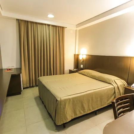 Hotel Lugus-2