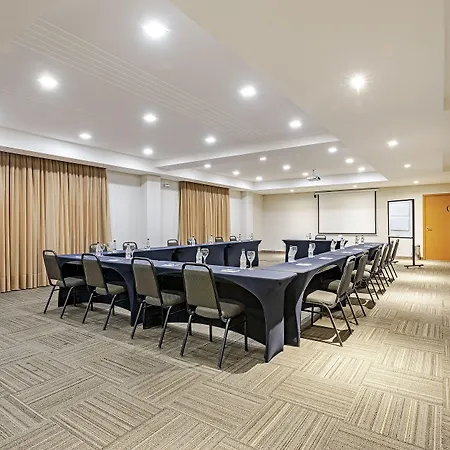 Slim Hotel Curitiba Av Das Torres-3