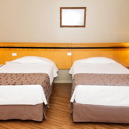 Hotel Golden Park Internacional Foz & Convencoes By Nacional Inn-3