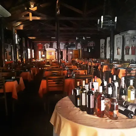 Cristal Palace Inn-2