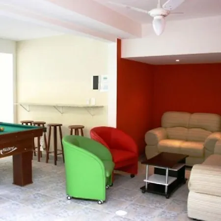 Santinho Flat-3