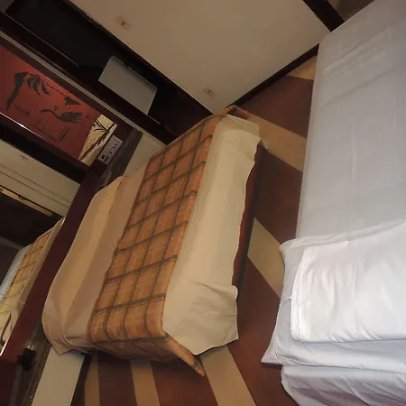 Verona Hotel (Adults Only)-2