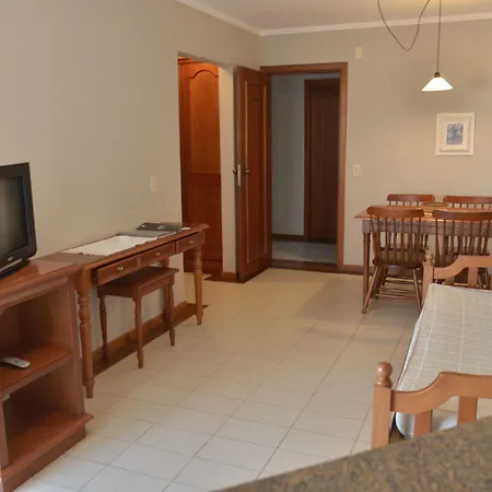 Apart Hotel Villa Moura-2