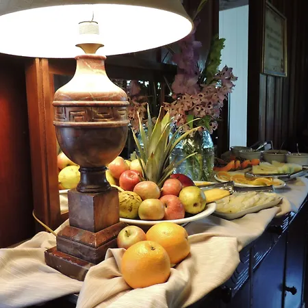 Hotel Fioreze Chales-3