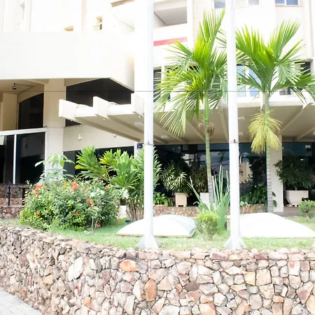 Flat Oeste La Residence-3