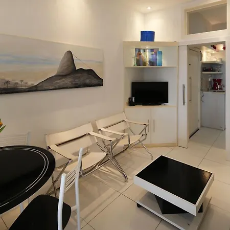 Studio Na Avenida Atlantica De Frente Para A Praia-2
