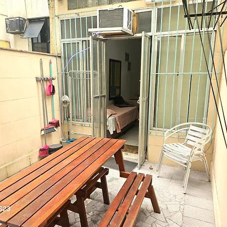 Edificio ALONE com terraço na quadra da praia, espaçoso e silencioso-2