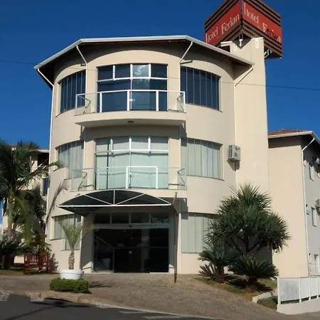 Ferian Plaza Hotel-2