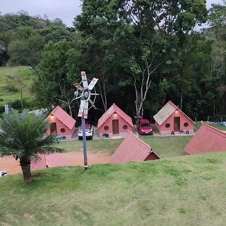 Chalezinhos Sao Roque-2