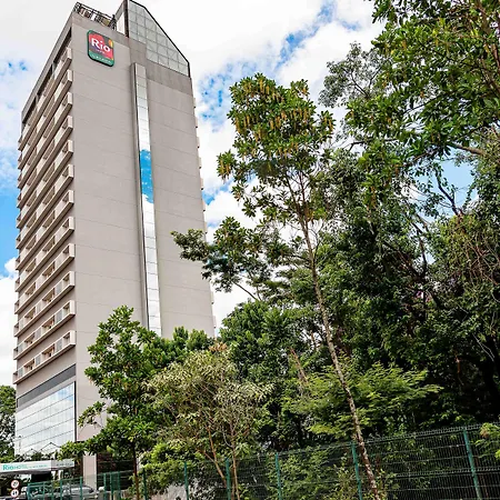 Rio Hotel by Bourbon Maringá-3