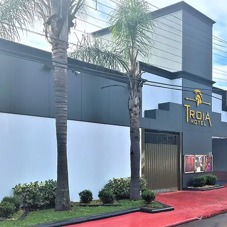 Troia Motel-3