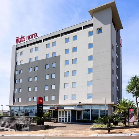 ibis Ourinhos-2