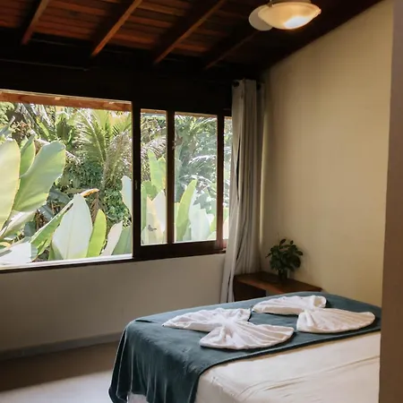 Moksha Surf Yoga-2