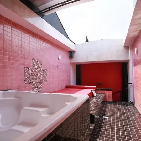 Luna Motel (Adults Only)-3