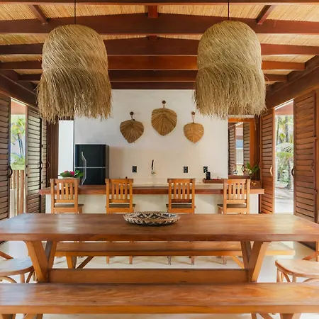 Villa Kandui Boutique Hotel E Beach Lounge-3