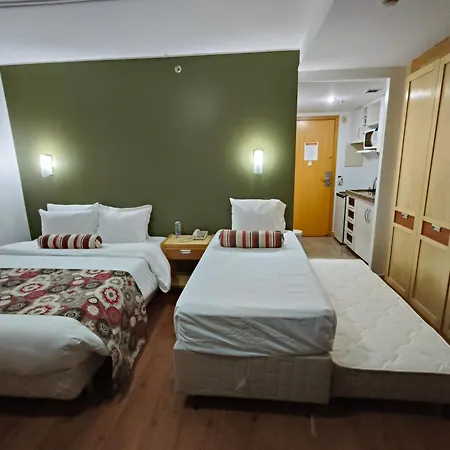 RARIDADE!!! - Flat de Alto Padrão - Preço Imbatível - Cama King Size - Muitos Eletrodomésticos - Limpeza Diária Gratuita-3