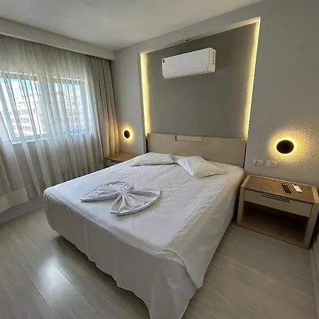 Flat No Melhor Local Do Centro/Batel-3