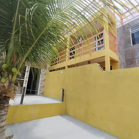 SeoMarujo Hostel rent a room Morro Branco-2