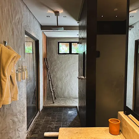 Makena Hotel-2