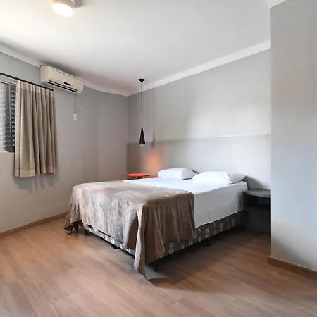 Hotel Primeinn Excelente Custo Beneficio E Taxas De Estacionamento Isentas-2