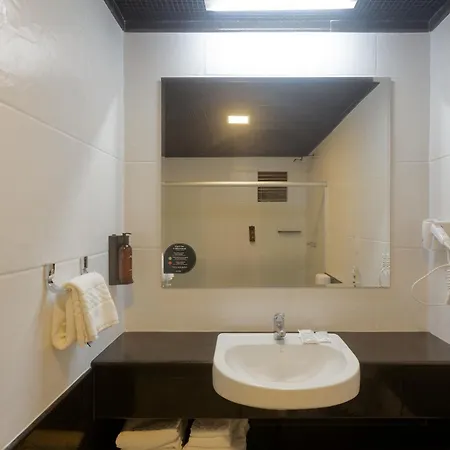 Ritz Lagoa Da Anta Hotel & Spa-3