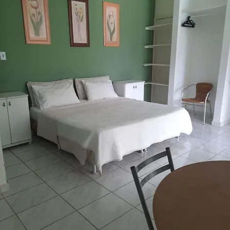 Amanda Suites MAO-3
